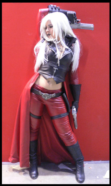 Illustration for article titled Gender-Bending: 8 Impressive Girls-As-Guys Cosplays